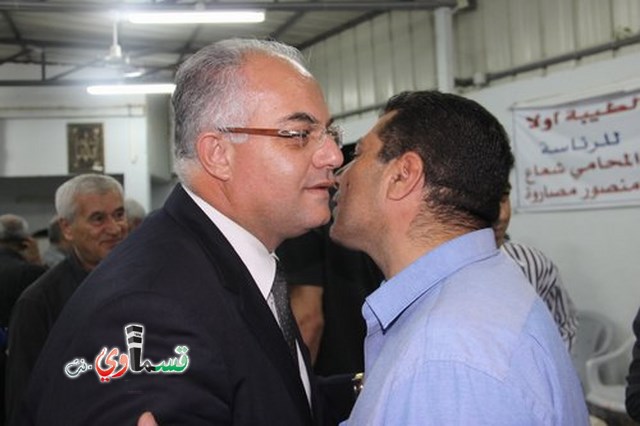 الطيبة: وفد من لجنة المتابعة في زيارة تهنئة للمحامي شعاع منصور